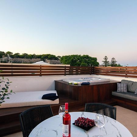 Le Bijou Luxury Suites Rethymno 外观 照片