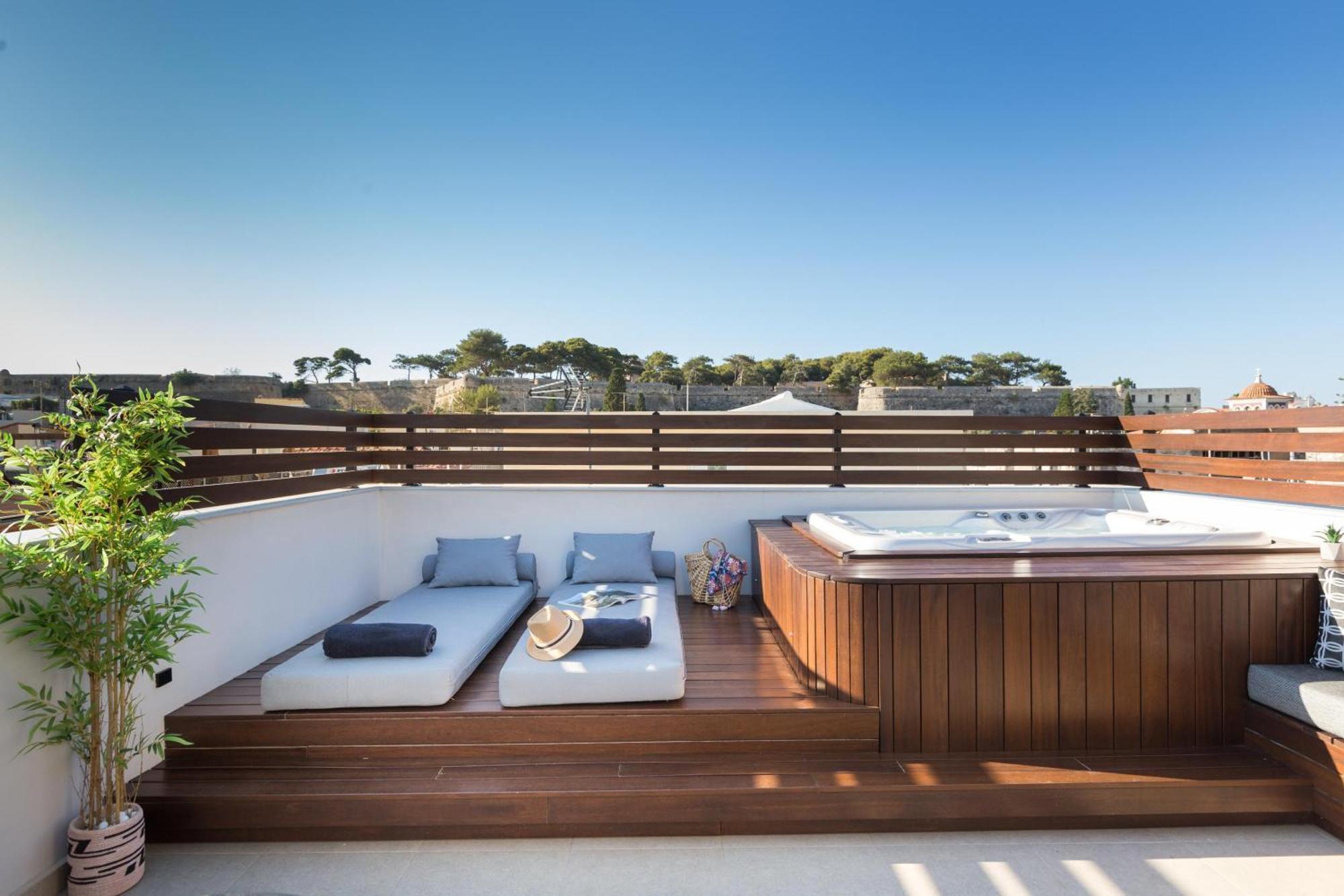 Le Bijou Luxury Suites Rethymno 外观 照片