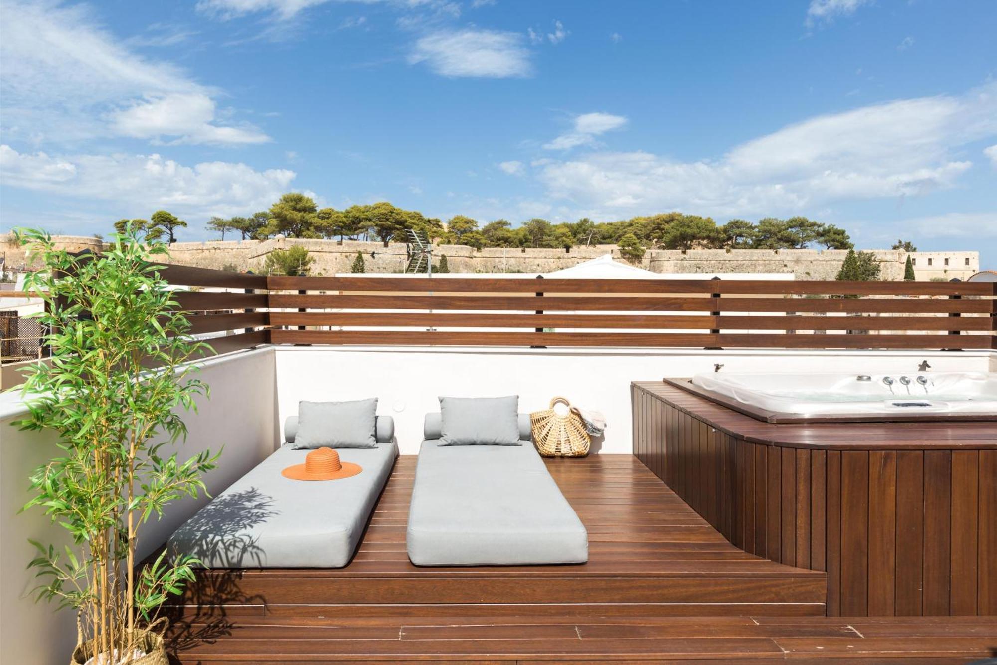 Le Bijou Luxury Suites Rethymno 外观 照片